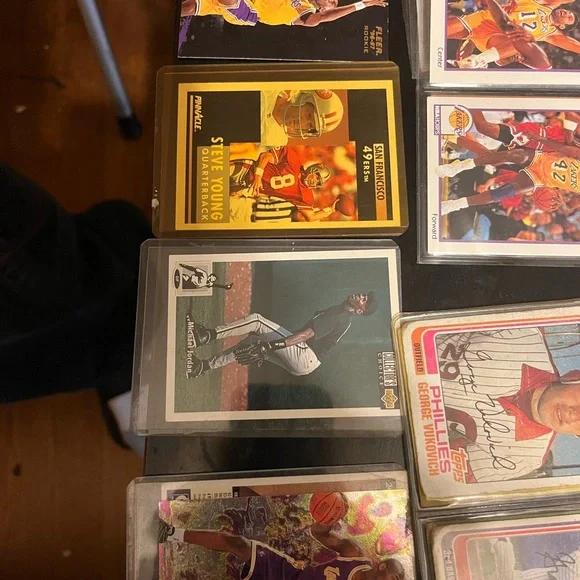 Used - Picture 11 of 12